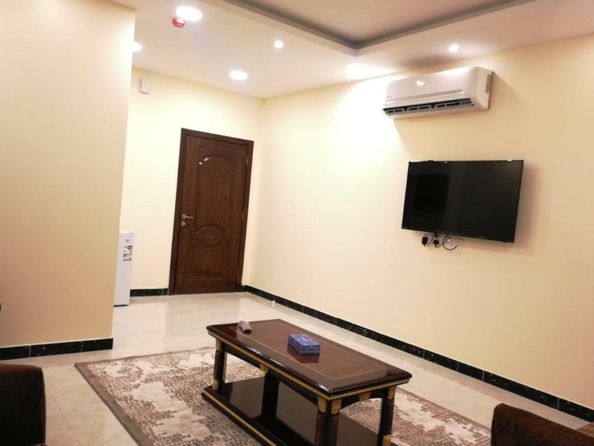 شقة فاخرة خاصة بالخبر - حي الخزامي Exterior photo