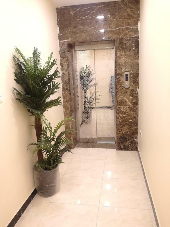 شقة فاخرة خاصة بالخبر - حي الخزامي Exterior photo